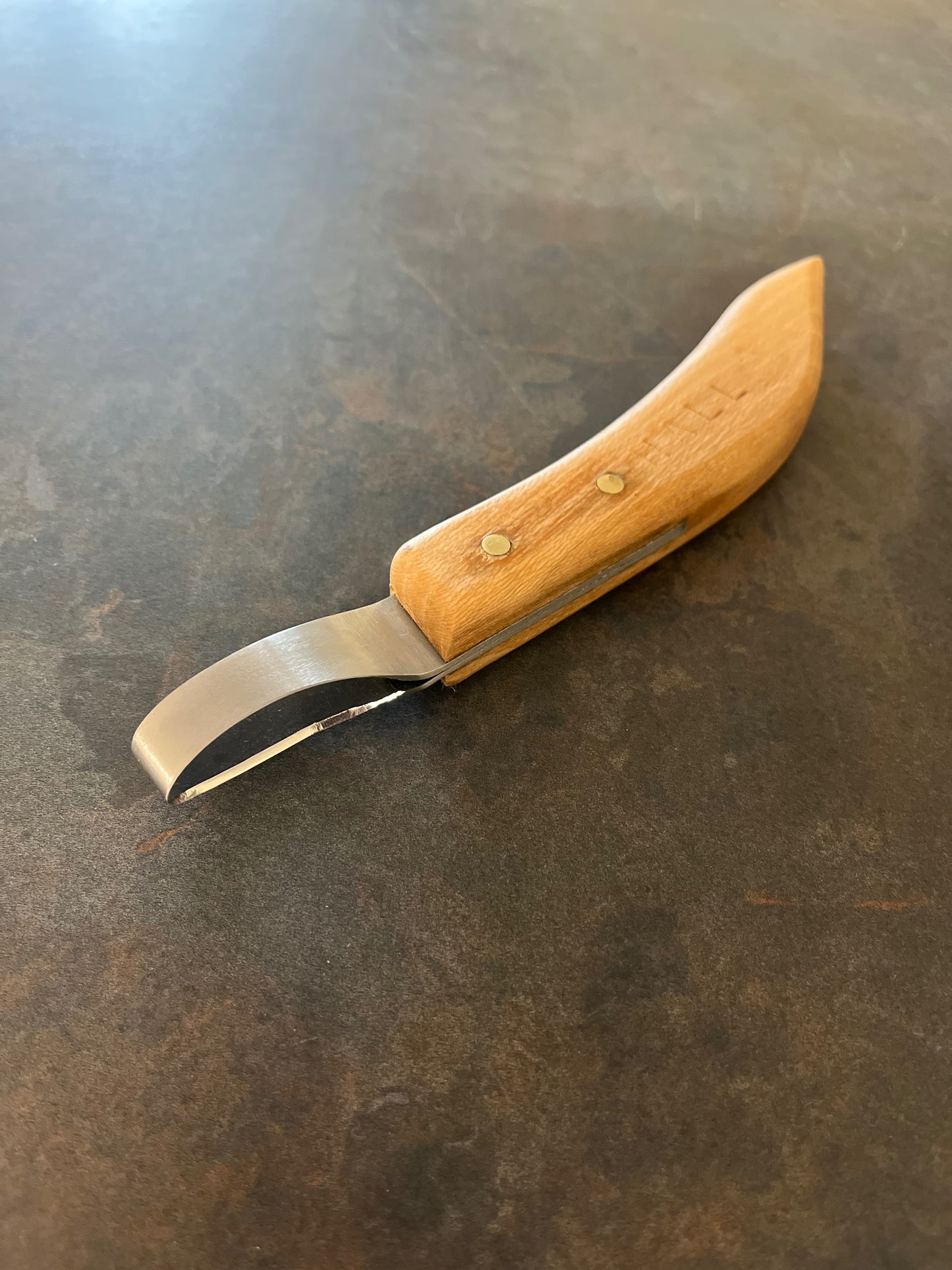 Hall EasE Grip Loop Knife