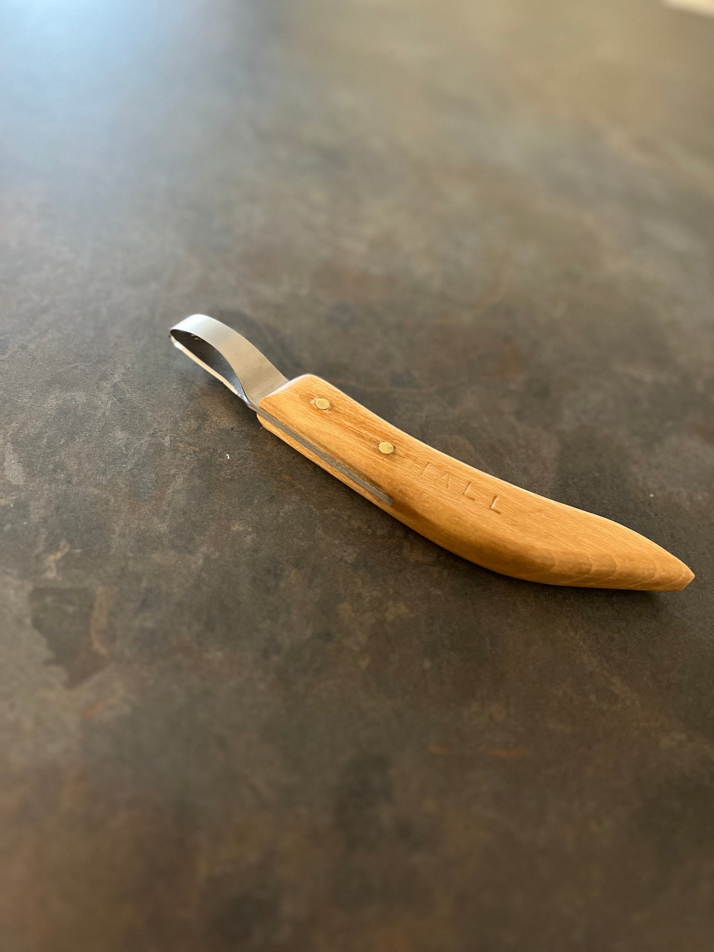 Hall EasE Grip Loop Knife